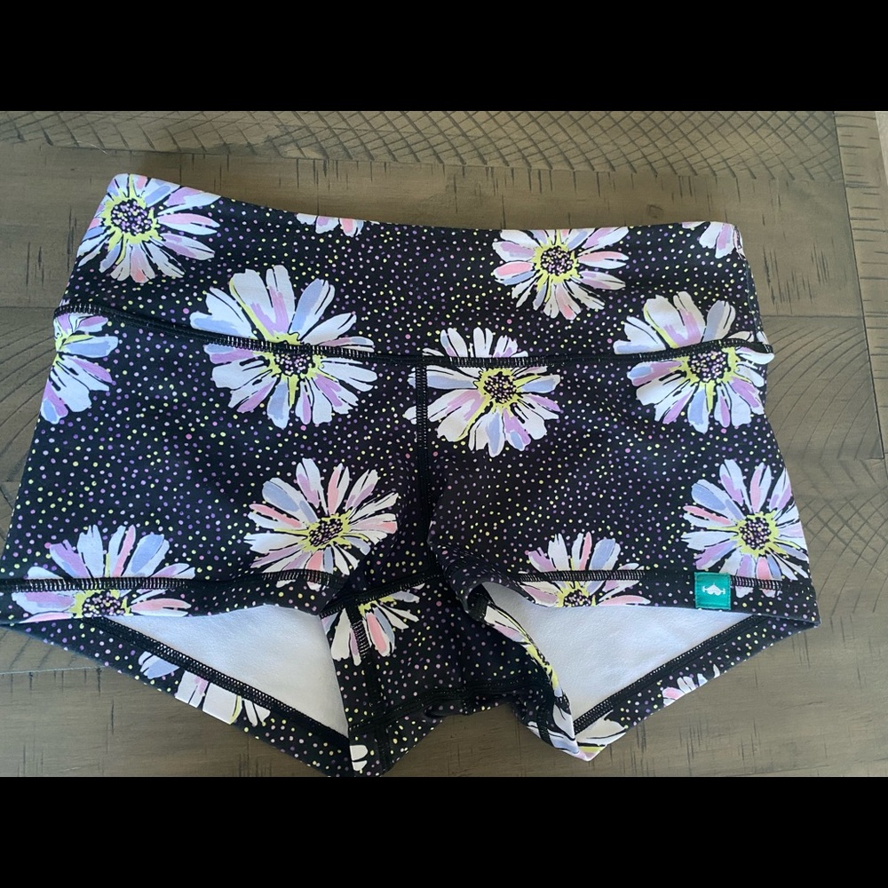 Wodbottom Booty Shorts
